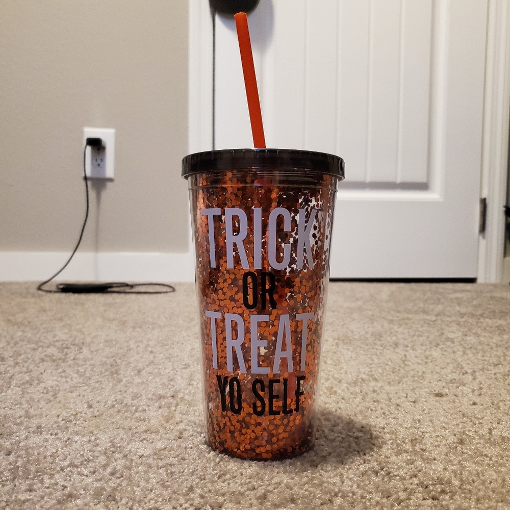 🥰Trick or Treat Yo Self Cup🥰